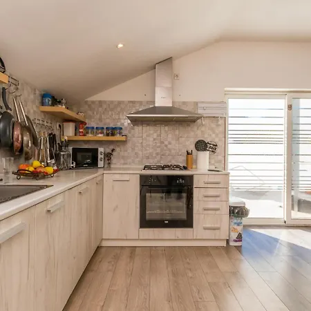 Апартаменты 3 Bedroom Amazing In Banjevci