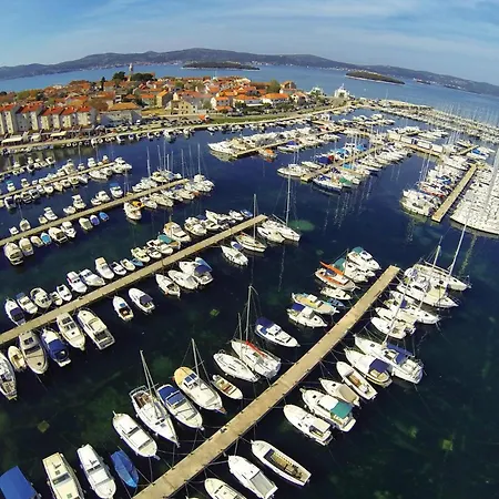 Apartamento 3 Bedroom Amazing In