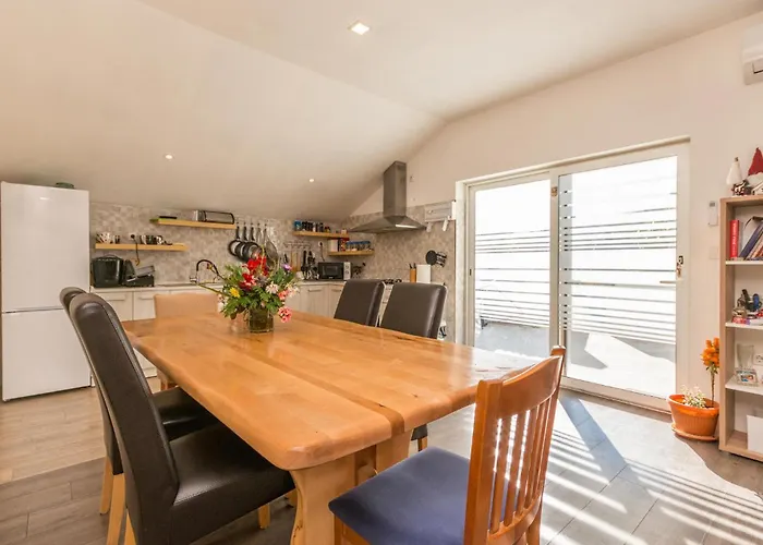 3 Bedroom Amazing In Διαμέρισμα